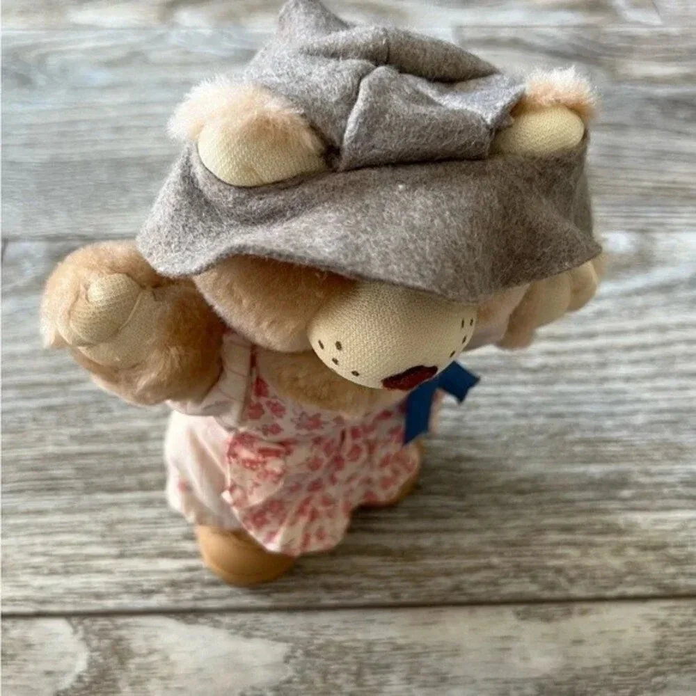 Vintage 1986 Wendy's Furskins Hattie Mini Bear Plush Stuffed Animal Blue Ribbon